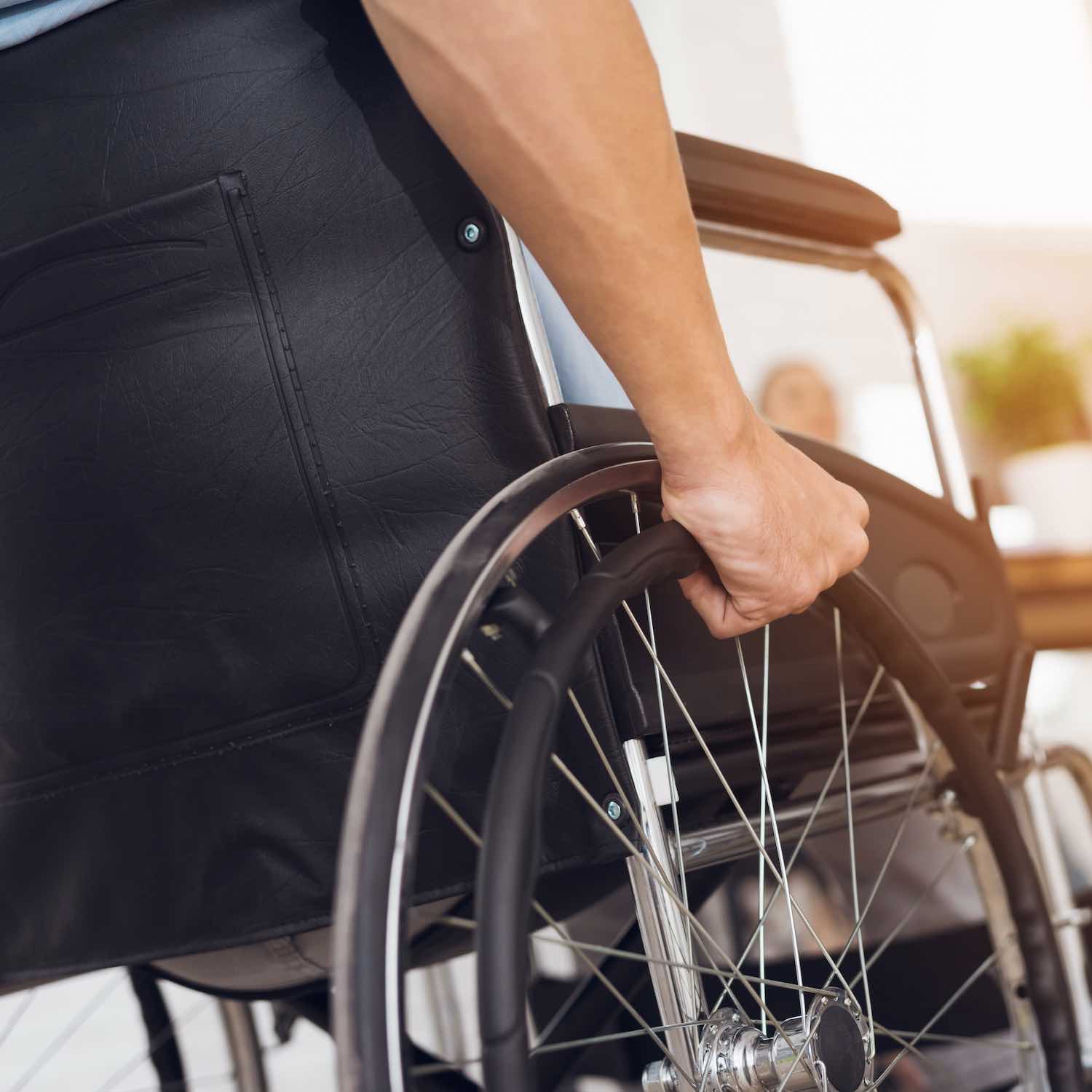 Location et vente de matériel médical, lit médicalisé, fauteuil roulant, tire-lait, aérosol, Pharmacie D'Abraham, Sens, Saint-Clément